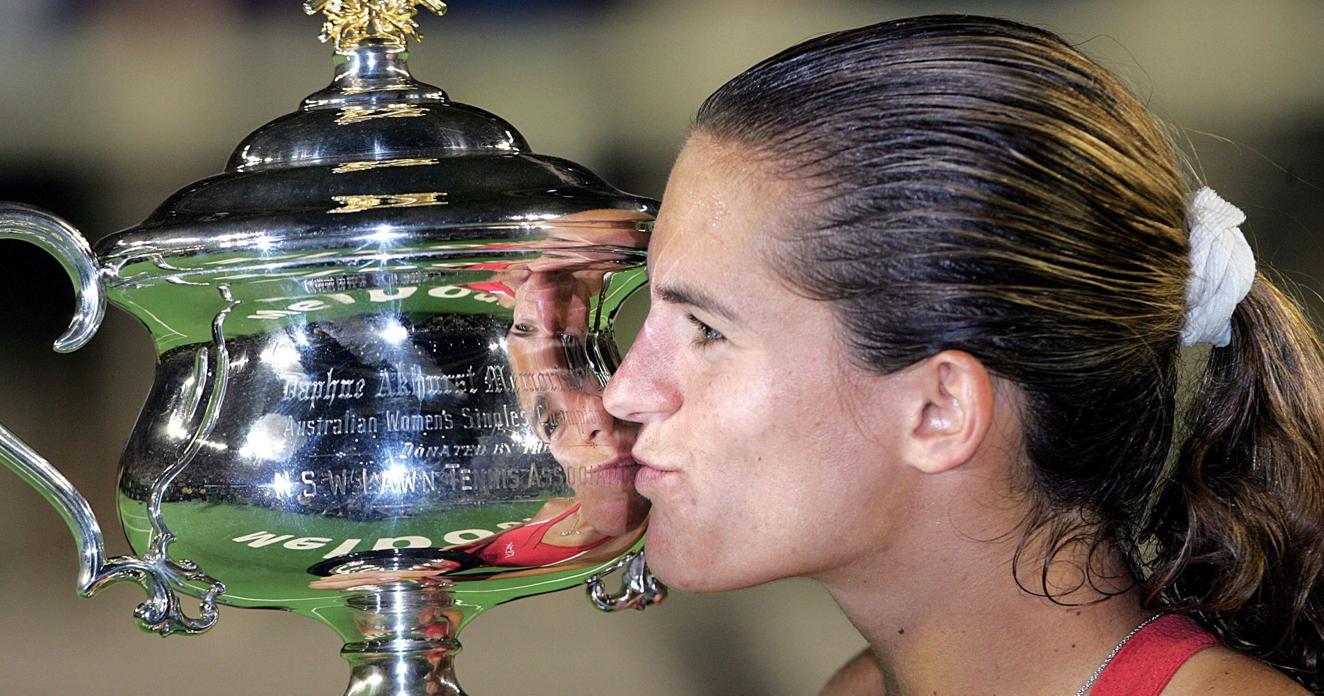 Amélie Mauresmo - 1999 - Open Australie win