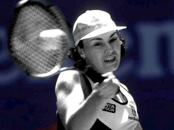 Martina Hingis OTS 11_21