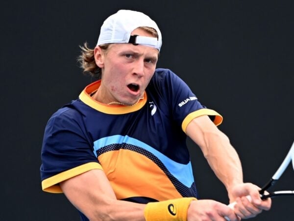 Emil Ruusuvuori, AO24