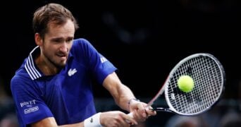 Daniil Medvedev Paris Masters R3 2021
