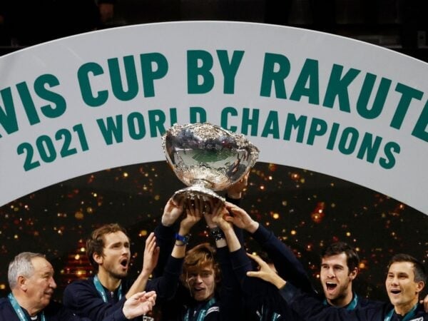 Russians win Davis Cup