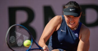 Xiyu Wang backhand 2022
