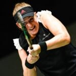 Jelena Ostapenko backhand 2022