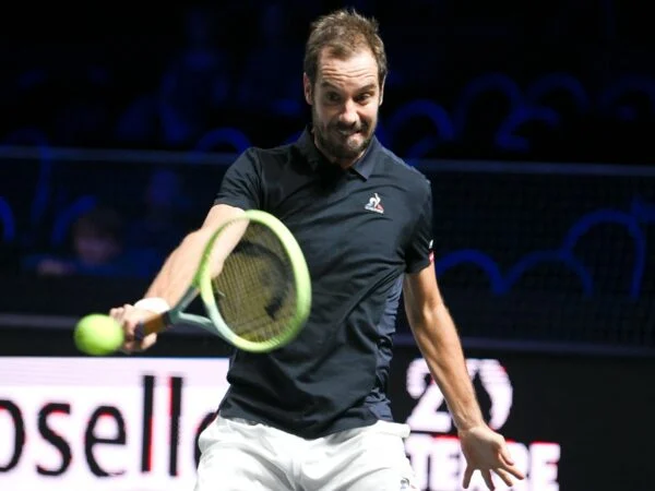 Richard Gasquet backhand