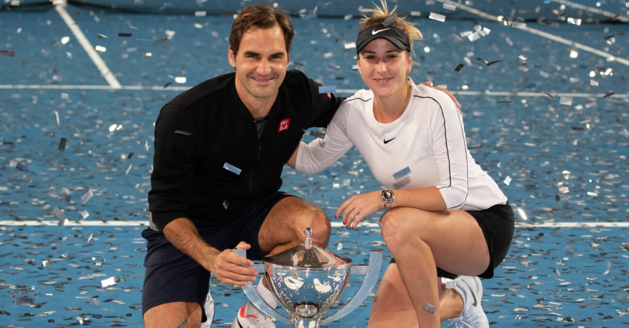 Roger Federer and Belinda Bencic with the 2019 Hopman Cup trophy