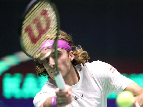 Stefanos Tsitsipas forehand