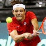 Taylor Fritz backhand