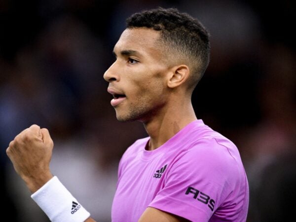 Felix Auger-Aliassime Bercy fist pump