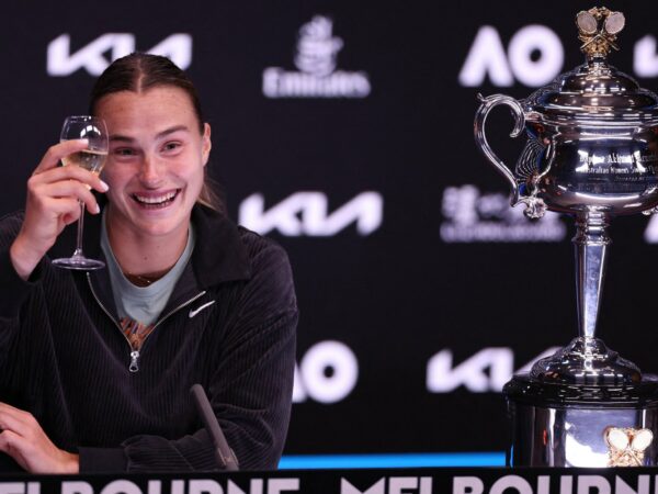 Aryna Sabalenka champagne AO 2023