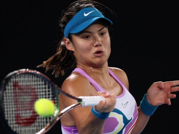 Emma Raducanu forehand