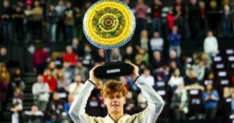 Jannik Sinner with the Open Sud de France title in Montpellier in February 2023