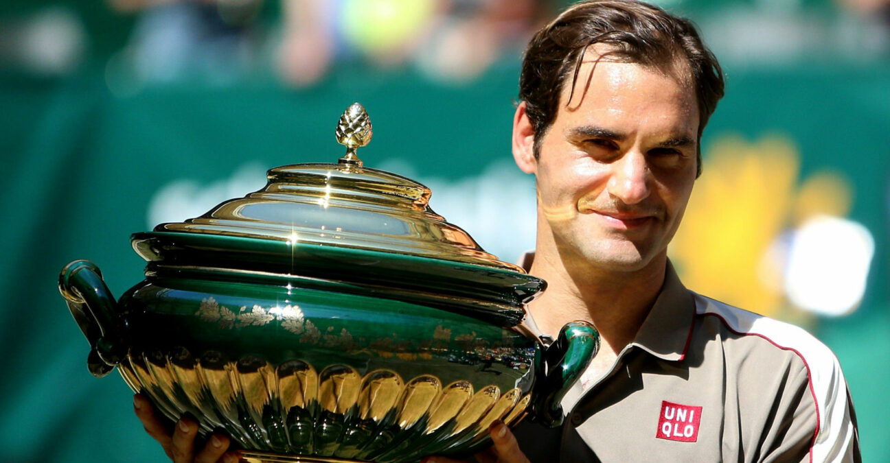 Roger Federer during the trophy Ceremony in Halle in 2019
