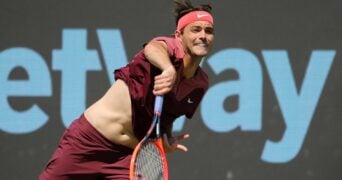 Taylor Fritz serve