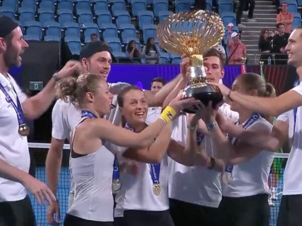Team Germany with the United Cup 2024 trophy