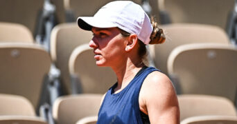 Simona Halep at the 2022 French Open