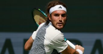 Stefanos Tsitsipas backhand IW 2024