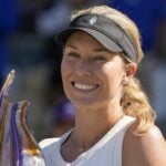 Danielle Collins Charleston trophy 2024