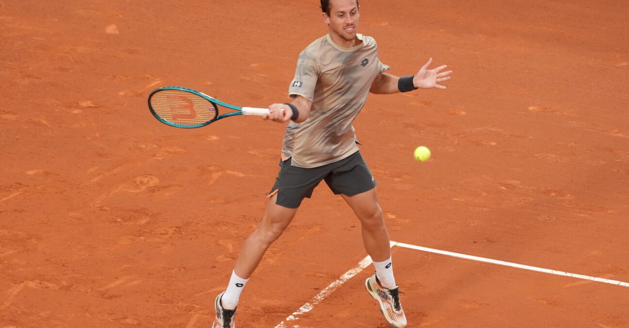 Roberto Carballes Baena - Action Plus / Panoramic