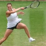 Aryna Sabalenka grass