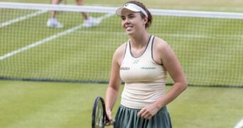 Linda Noskova - Action Plus / Panoramic