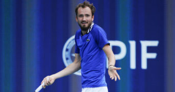 March 29, 2024, Miami, Florida, USA: Daniil Medvedev gestures to his coach while playing Jannik Sinner (Italy) during the semifinals of the MenÕs Singles at the Miami Open tennis tournament. Sinner won the match 6-1, 6-2 || 287854_0053 PRESS zcontractphotographer zlast24 zselect Zuma ZUMAPRESS.com zwire