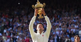 Novad Djokovic (Ser) def Roger Federer (Sui)