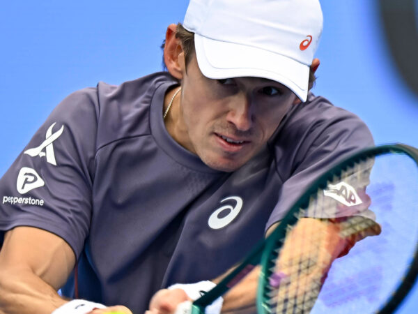 ATP, Tennis Herren QATAR EXXONMOBIL OPEN ROUND OF 32 Alex De Minaur of Australia competes in her round of 32 match against Roman Safiullin during the ATP Qatar ExxonMobil Open 2025 tennis tournament at the Khalifa International Tennis Complex in Doha, Qatar, on February 18, 2025. DOHA Qatar