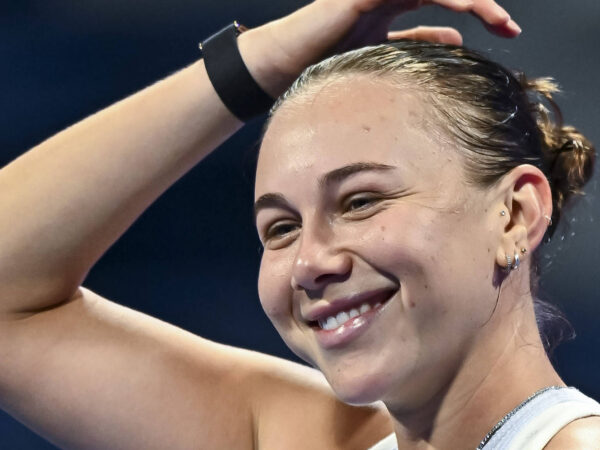 Amanda Anisimova wins the 2025 Qatar Open title