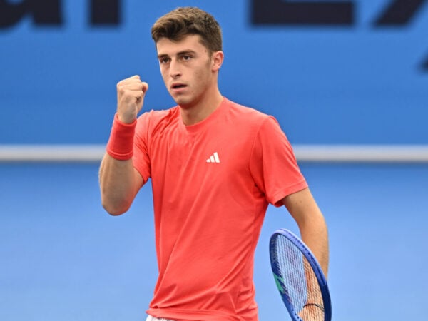ATP, Tennis Herren QATAR EXXONMOBIL OPEN ROUND OF 32 Luca Nardi of Italy competes in her round of 32l match against Zhizhen Zhang of Chinaduring the ATP Qatar ExxonMobil Open 2025 tennis tournament at the Khalifa International Tennis Complex in Doha, Qatar, on February 18, 2025. DOHA Qatar