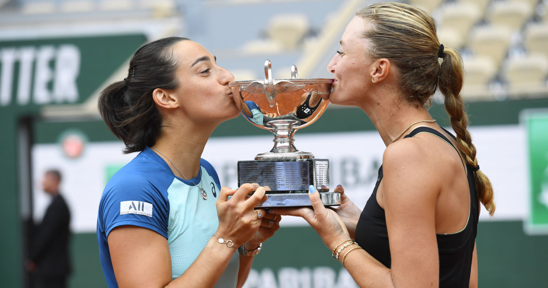 Tennis - Roland Garros 2022 - double dames victoire de Caroline Garcia et Kristina Mladenovic -France - contre Peugla Coco Gauff - Usa