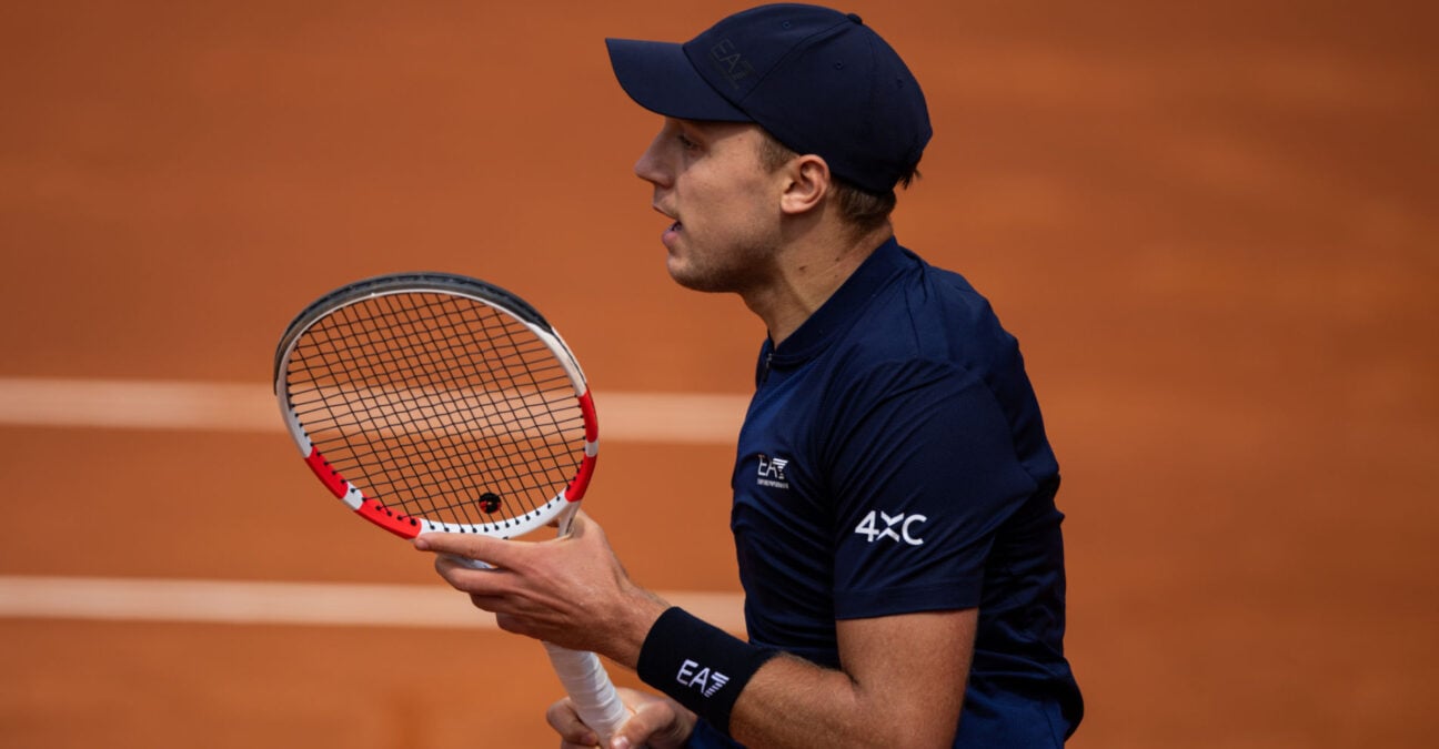 Hamad Medjedovic of Serbia plays his match against Gabriel Diallo of Canada during their match of day two of the Barcelona Open Banc Sabadell at Real Club De Tenis Barcelona, Spain (Judit Cartiel/SPP)