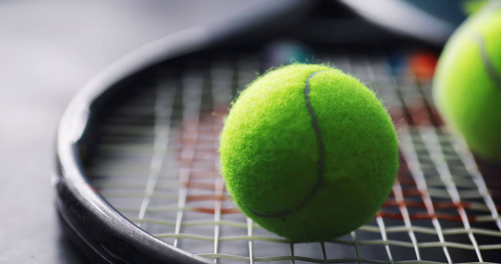 Tennis ball