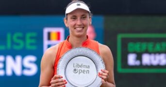 Elise Mertens Rosmalen 2025 (2)