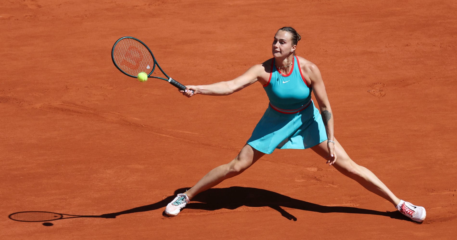Sabalenka books second RolandGarros semifinal spot Tennis Majors