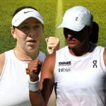 Amanda Anisimova and Iga Swiatek, Wimbledon 2025