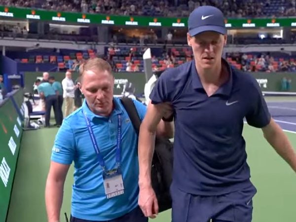 Jannik Sinner retires in Shanghai