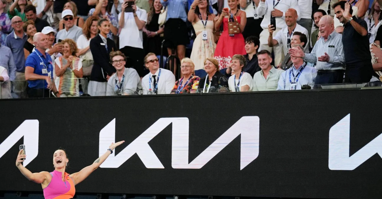 Aryna Sabalenka doing a legendary selfie