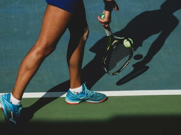 Tennis court, serve action