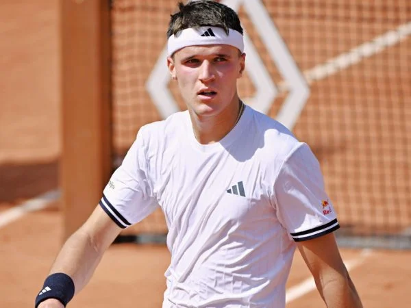 Jakub Mensik, Roland-Garros 2026