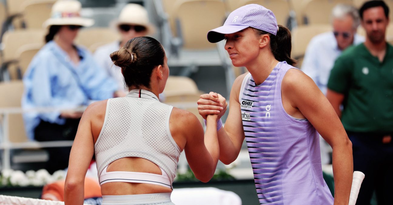 Marta Kostyuk and Iga Swiatek, Roland-Garros 2026