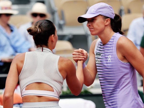 Marta Kostyuk and Iga Swiatek, Roland-Garros 2026