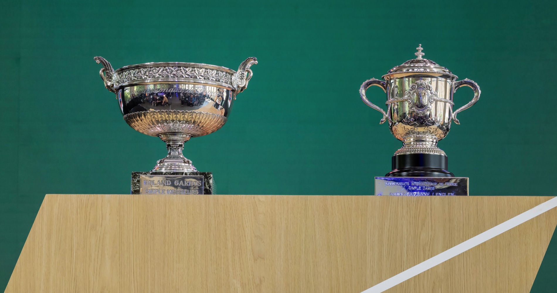 Roland-Garros 2026, trophies and prize money