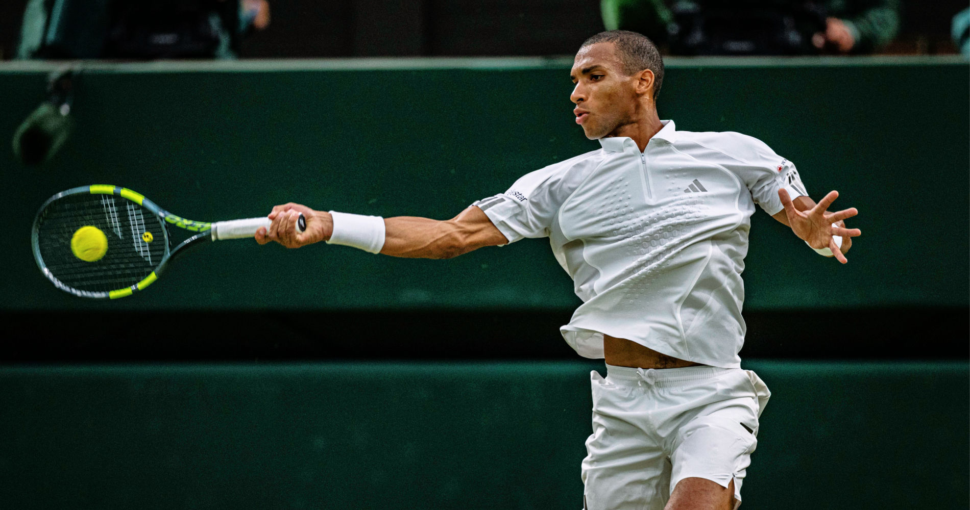 오거-알리아심, 4시간 혈투 끝 윔블던 8강…조코비치와 격돌