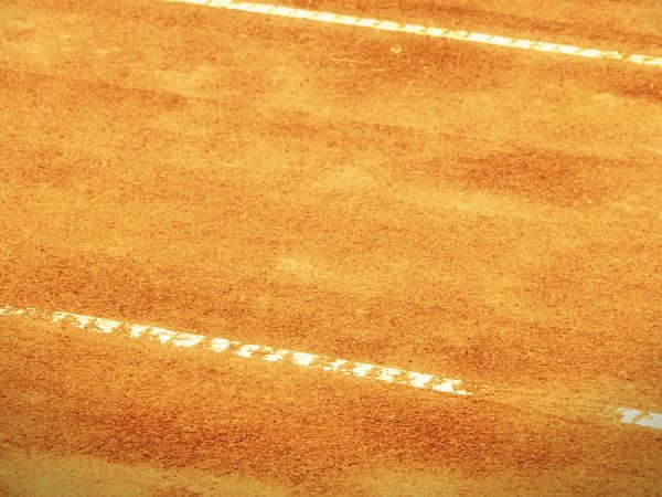Tennis clay court