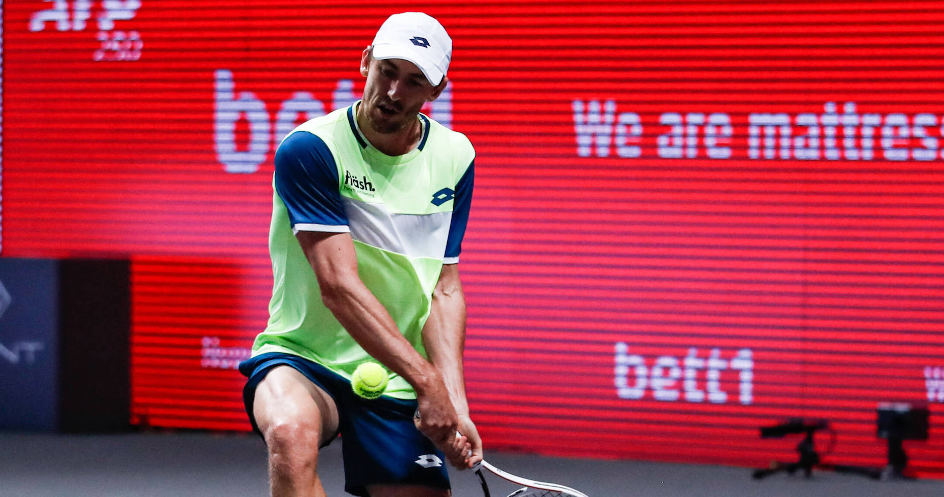 John Millman, oct. 2020