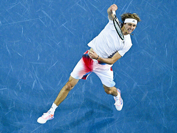 Smash d'Alexander Zverev à Montpellier, 2021