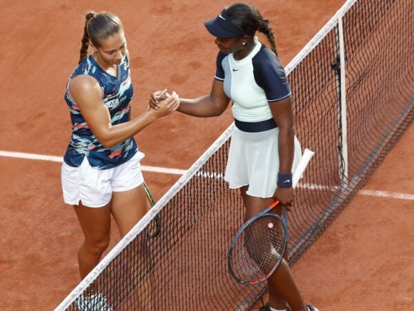 Diane Parry ert Sloane Stephens, Roland-Garros 2022