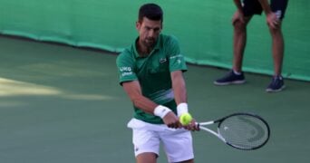 Novak Djokovic se produit lors de l'inauguration d'un centre de tennis régional qui préparera les meilleurs joueurs de tennis aux grands tournois, à Visoko, 2022