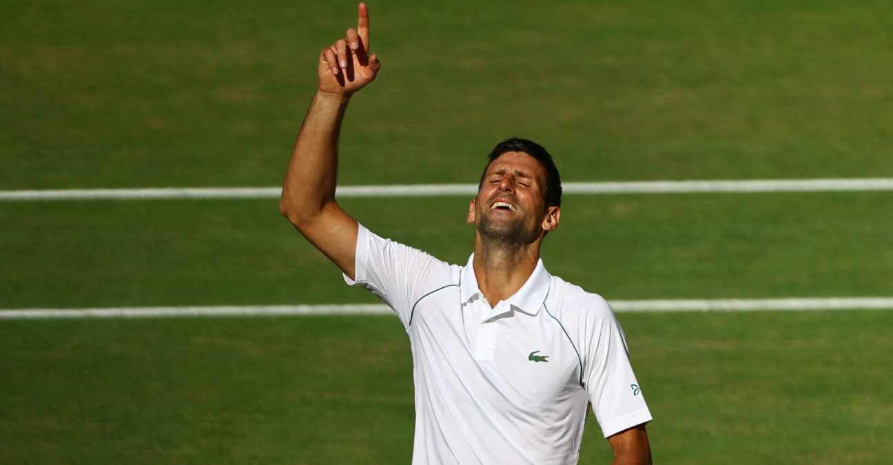 Novak Djokovic après avoir remporté son 21e Grand Chelem à Wimbledon