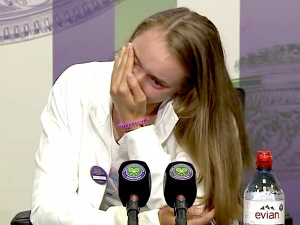 Elena Rybakina, en conférence de presse après sa victoire à Wimbledon 2022